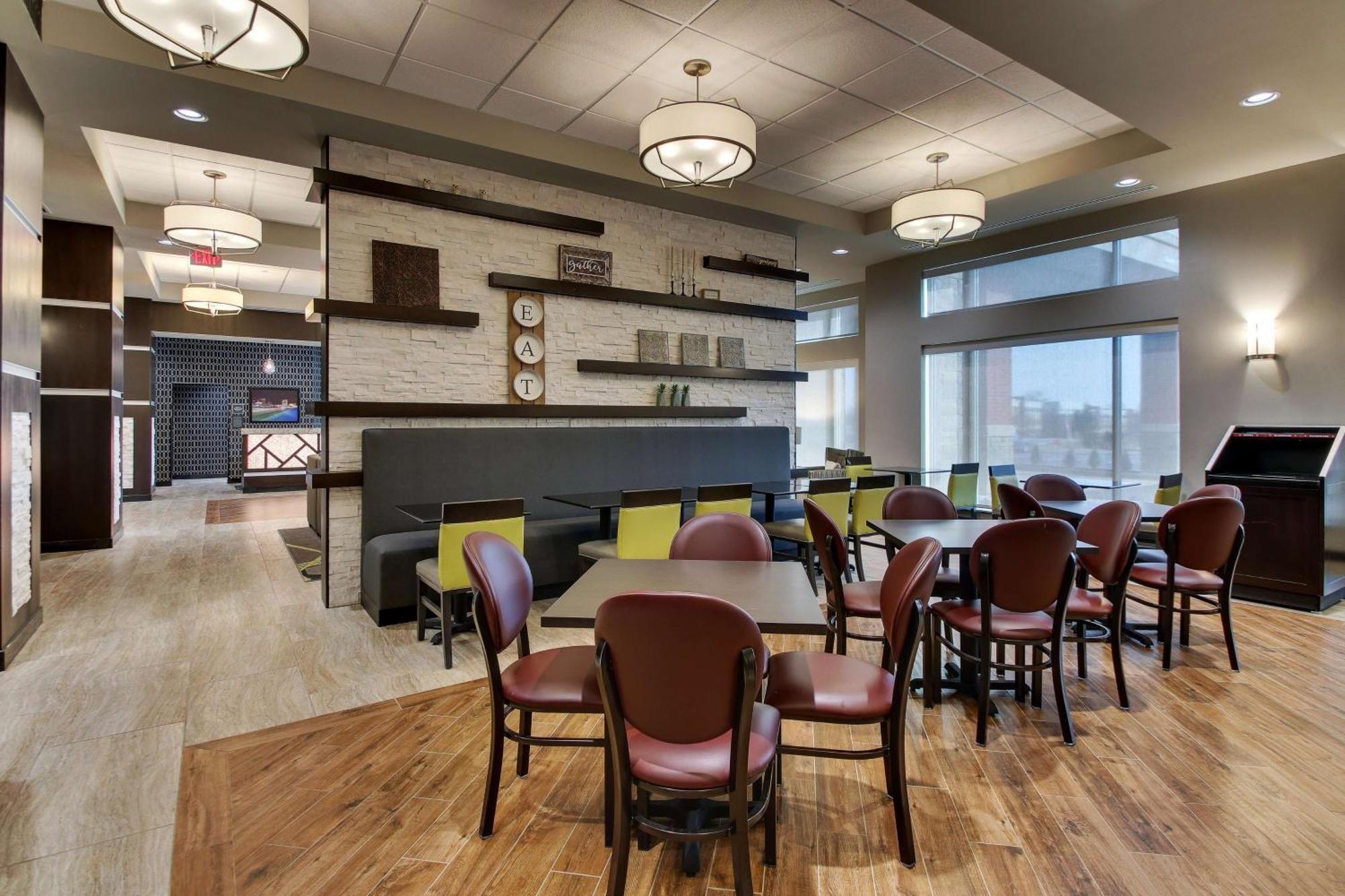 Drury Inn & Suites Cleveland Beachwood Esterno foto