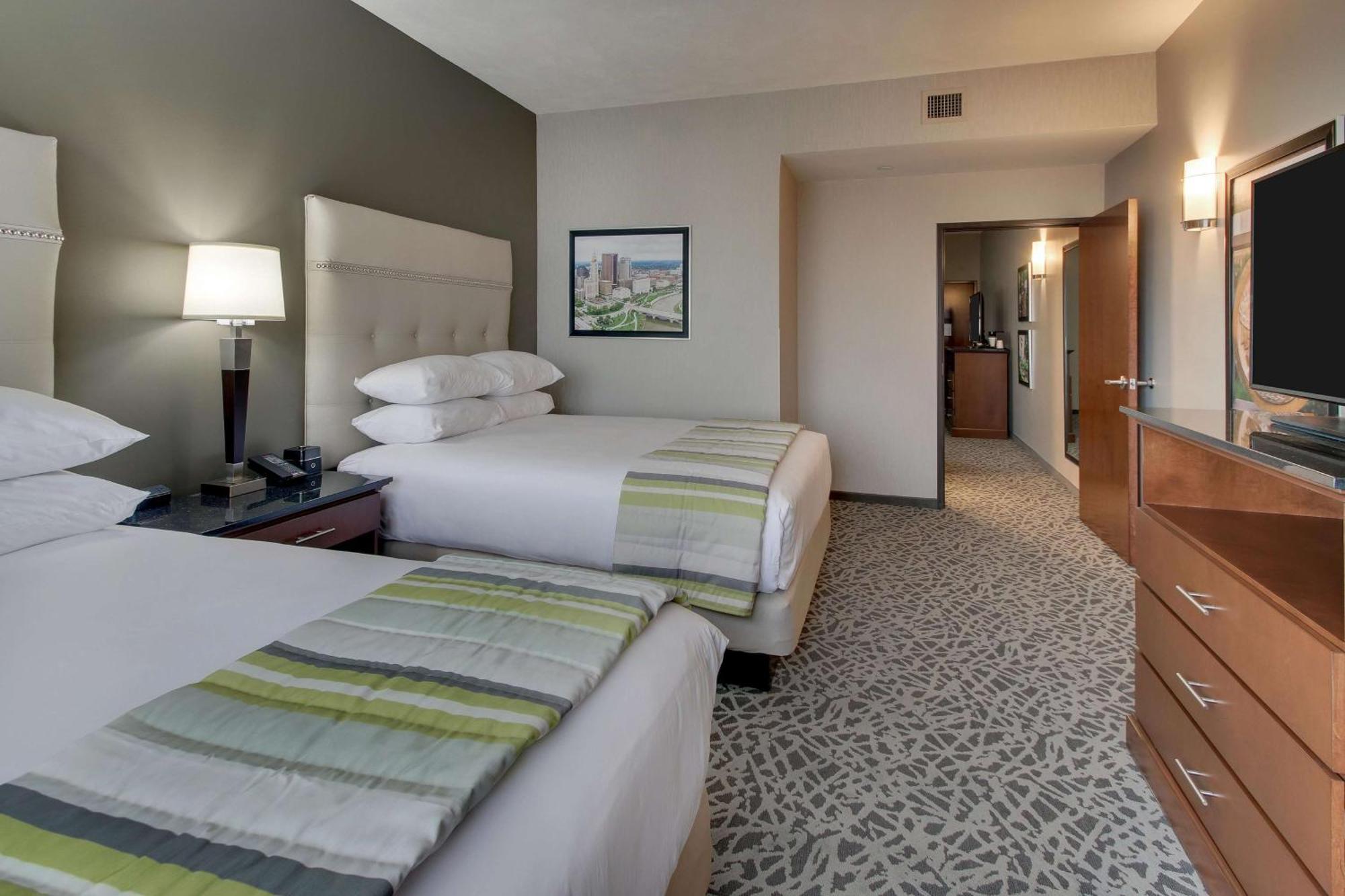 Drury Inn & Suites Cleveland Beachwood Esterno foto