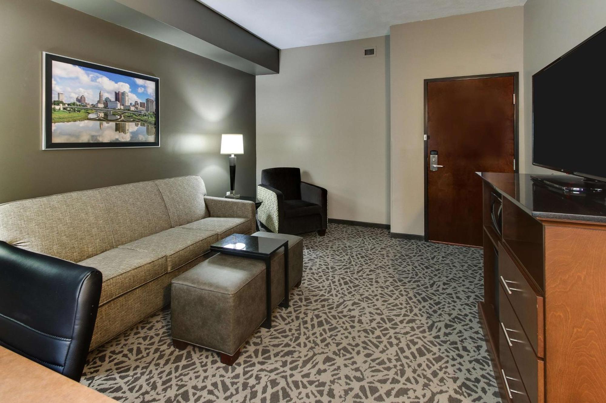 Drury Inn & Suites Cleveland Beachwood Esterno foto